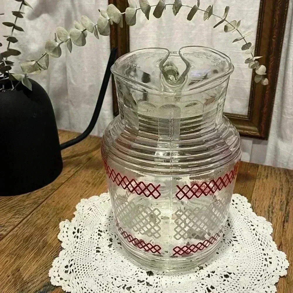 Glass Pitcher – Red Diamond Pattern - Picture 10 of 14